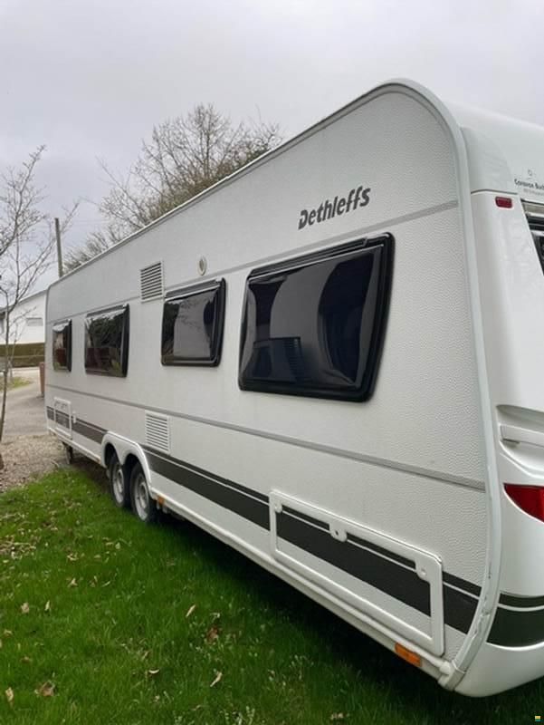 Dethleffs Camper 730 FKR