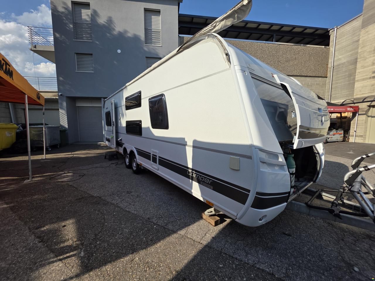 Dethleffs Camper 730 FKR