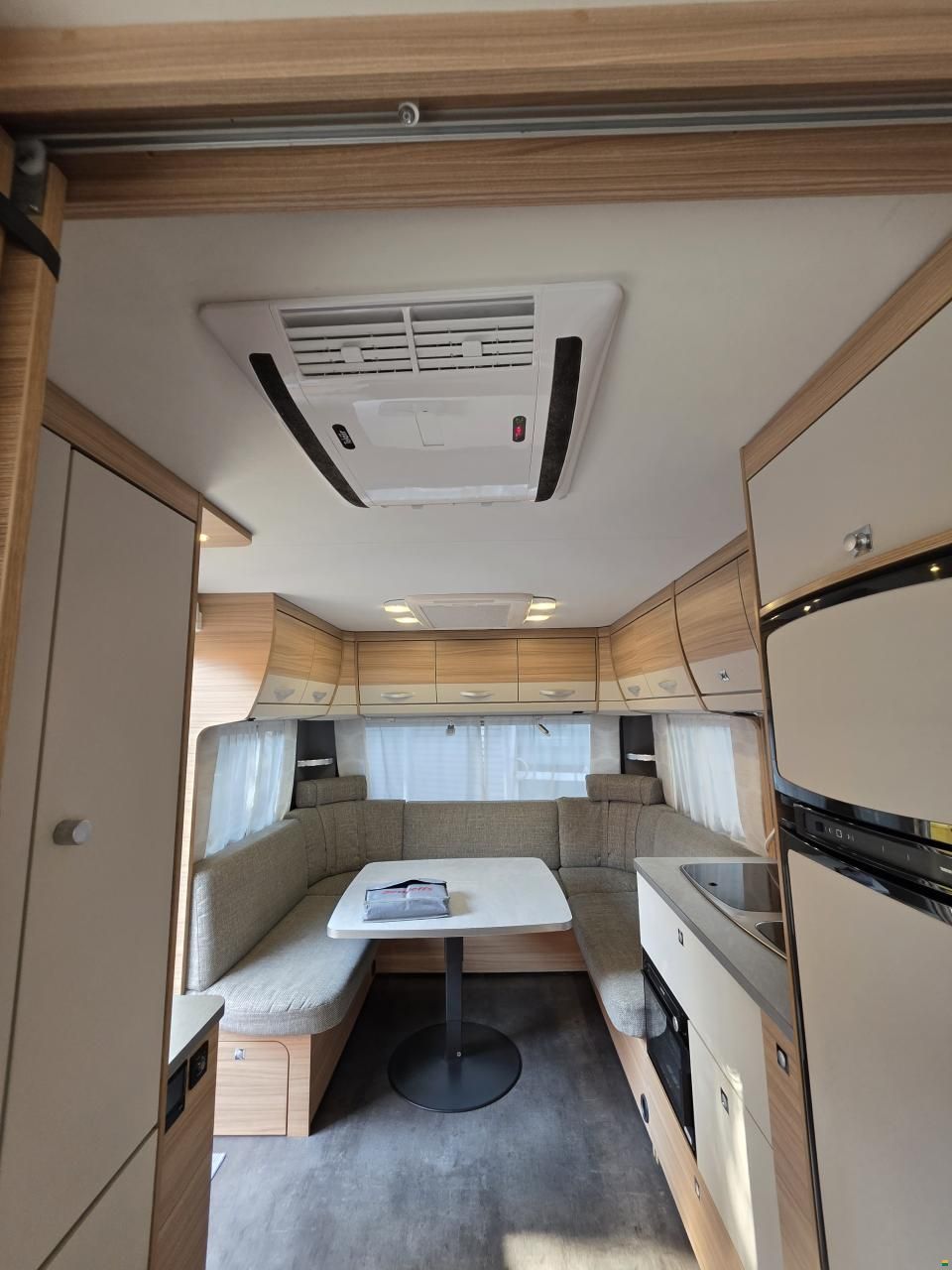 Dethleffs Camper 730 FKR