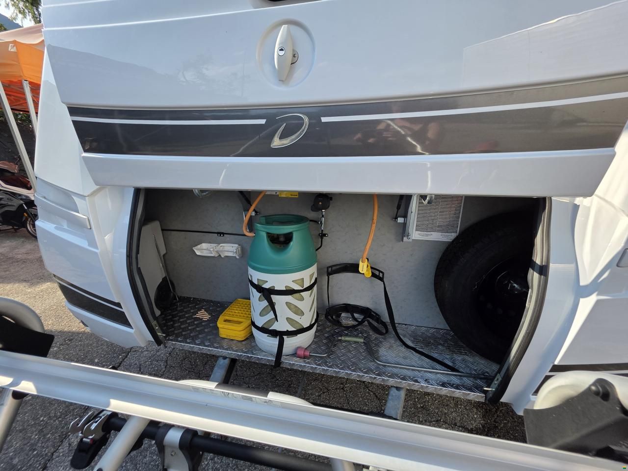 Dethleffs Camper 730 FKR
