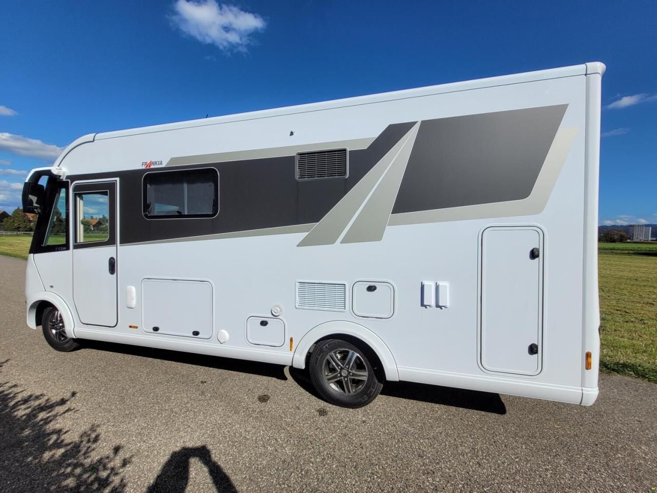 Frankia I 680 SG F-Line