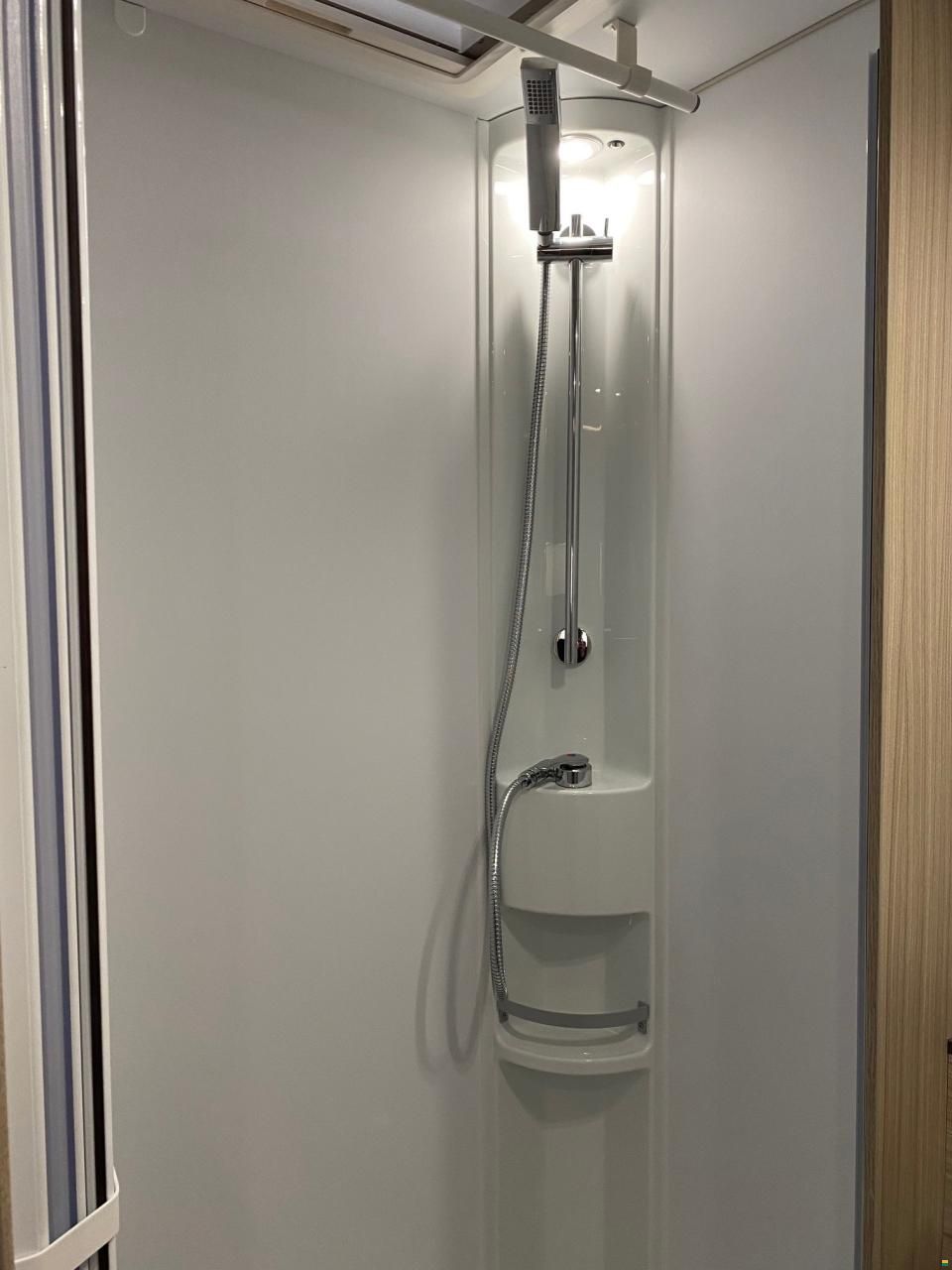 Adria SUNLIVING A 70DK