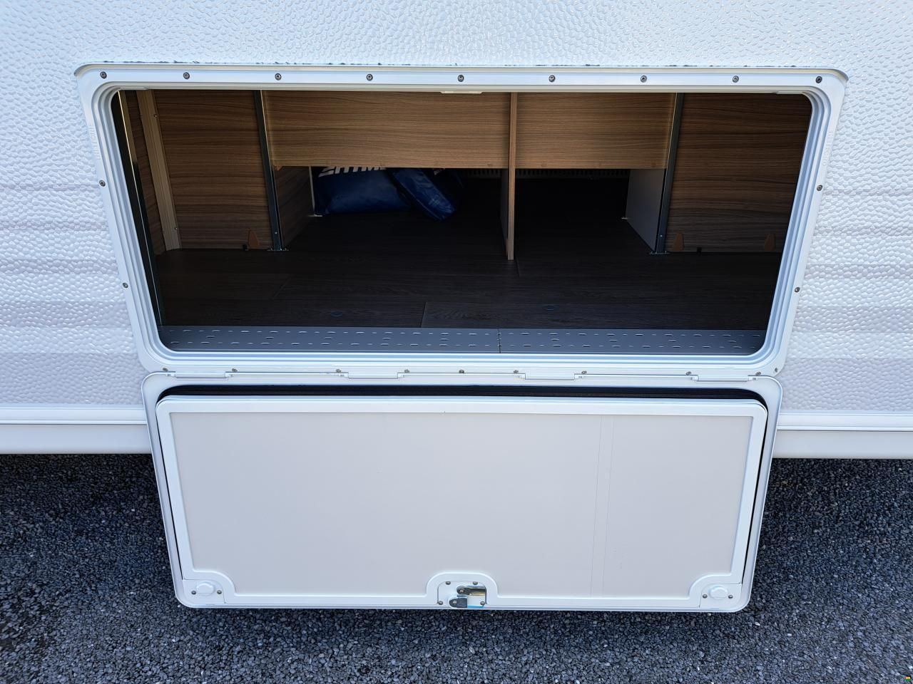 Bürstner Averso Plus 520 TL