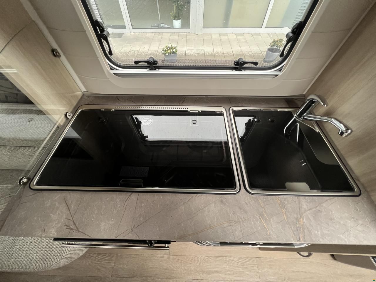 Hobby 515 UHK De Luxe (O16)