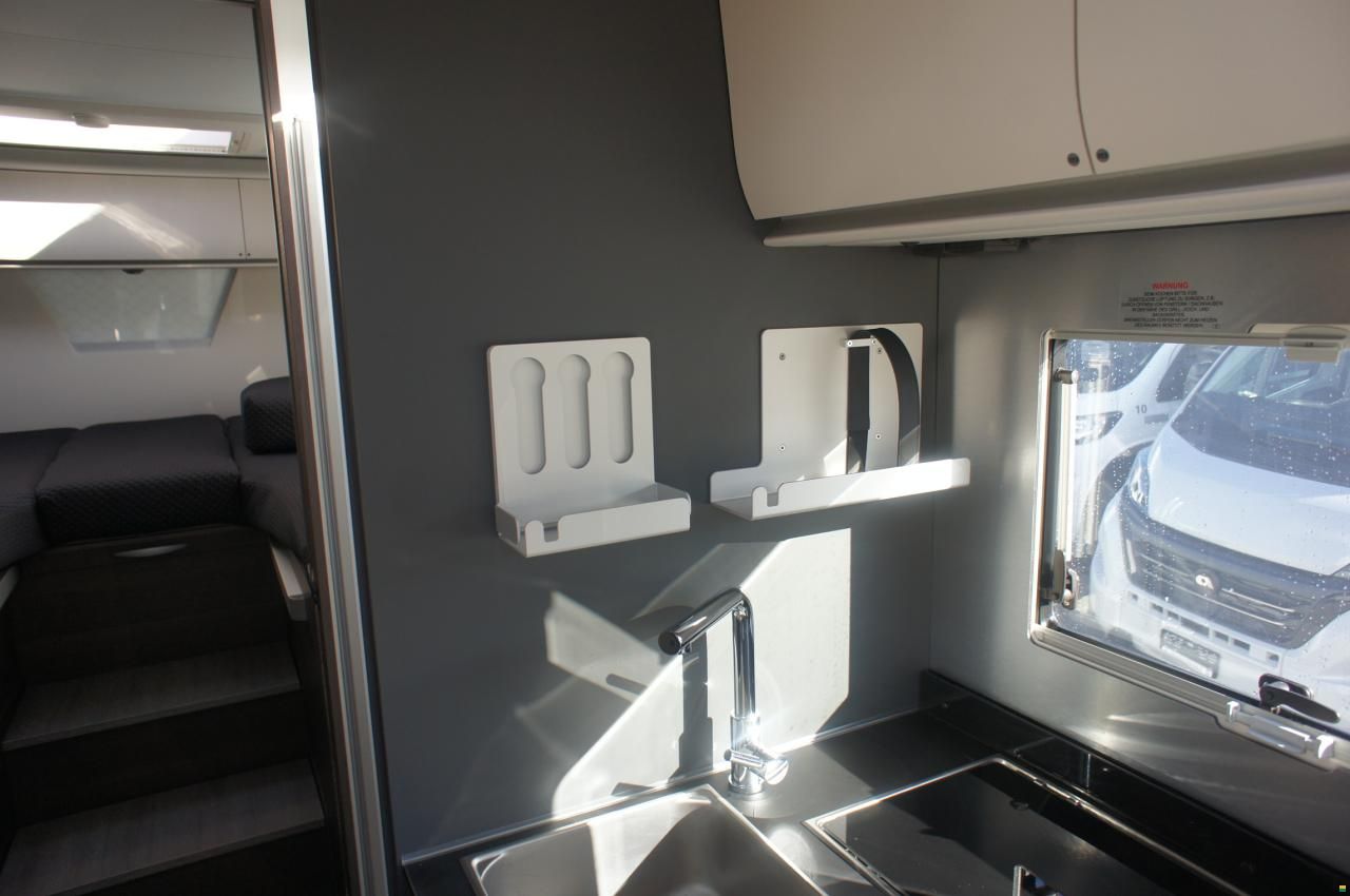 Adria Matrix Supreme MB 670 SL