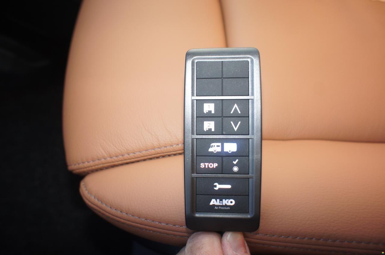 Adria Matrix Supreme MB 670 SL