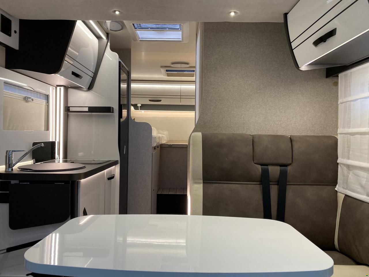 Forster-Reisemobile T 669 EB