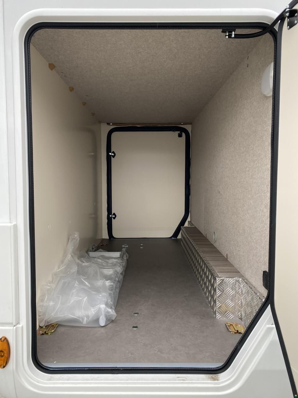 Forster-Reisemobile T 669 EB