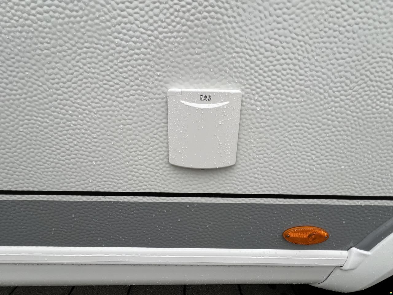 Hobby 540 KMFe De Luxe (P02)