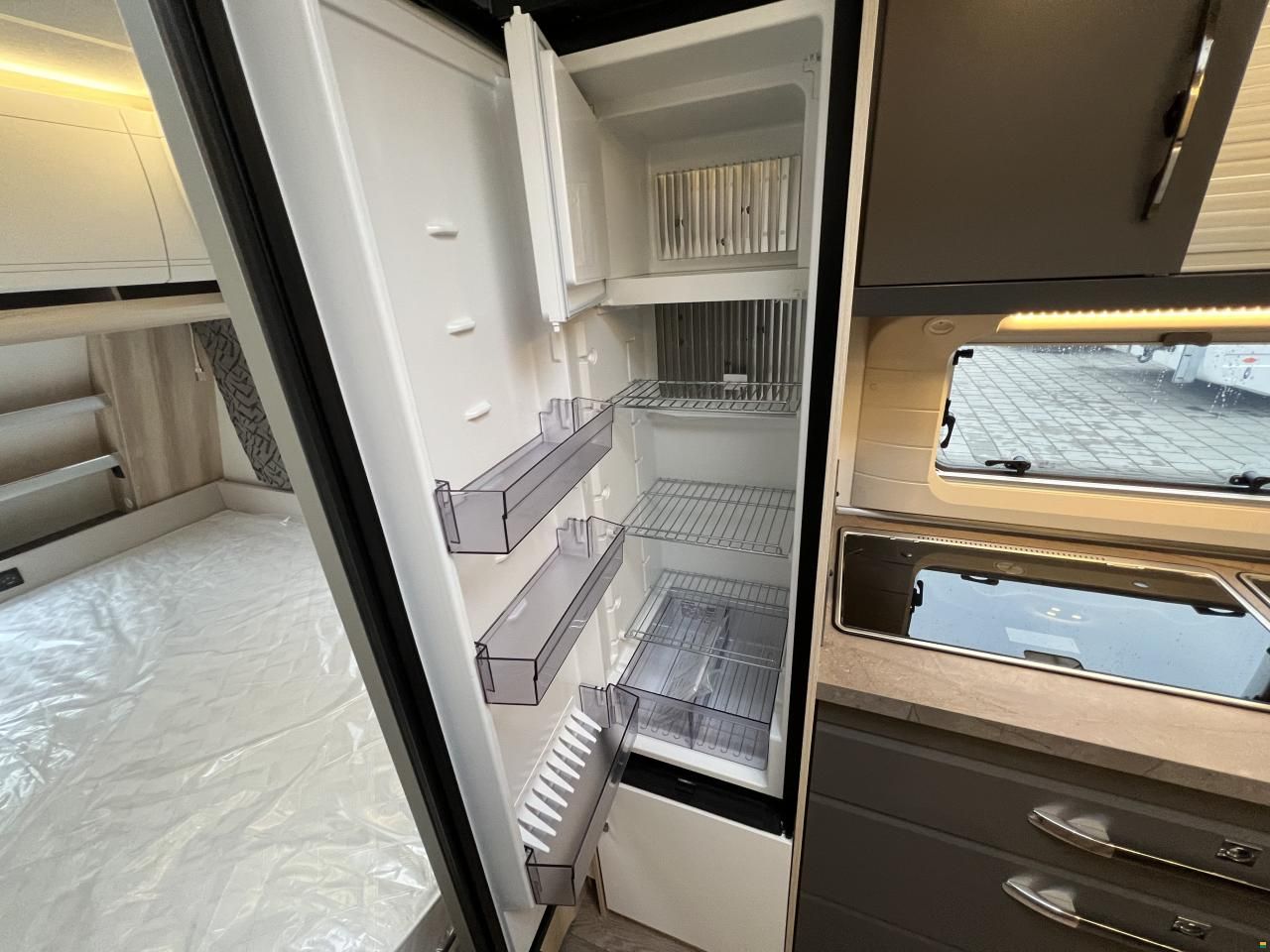 Hobby 540 KMFe De Luxe (P02)