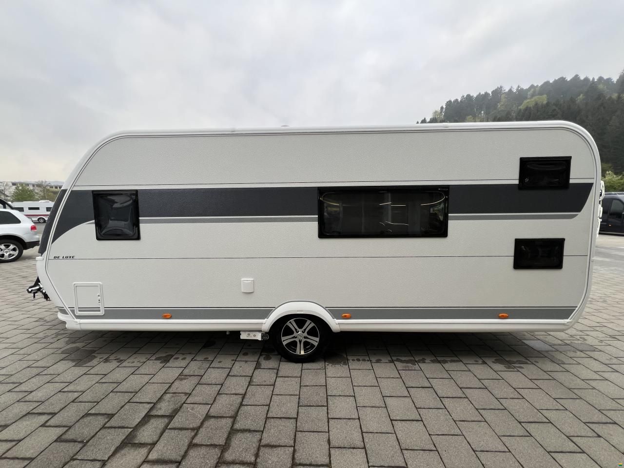 Hobby 540 KMFe De Luxe (P02)