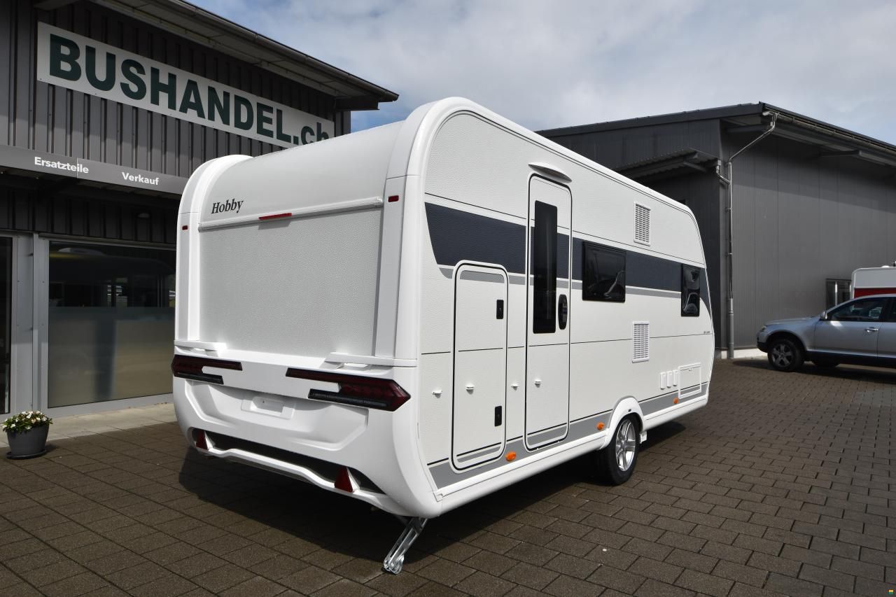 Hobby 490 KMF De Luxe (O12)