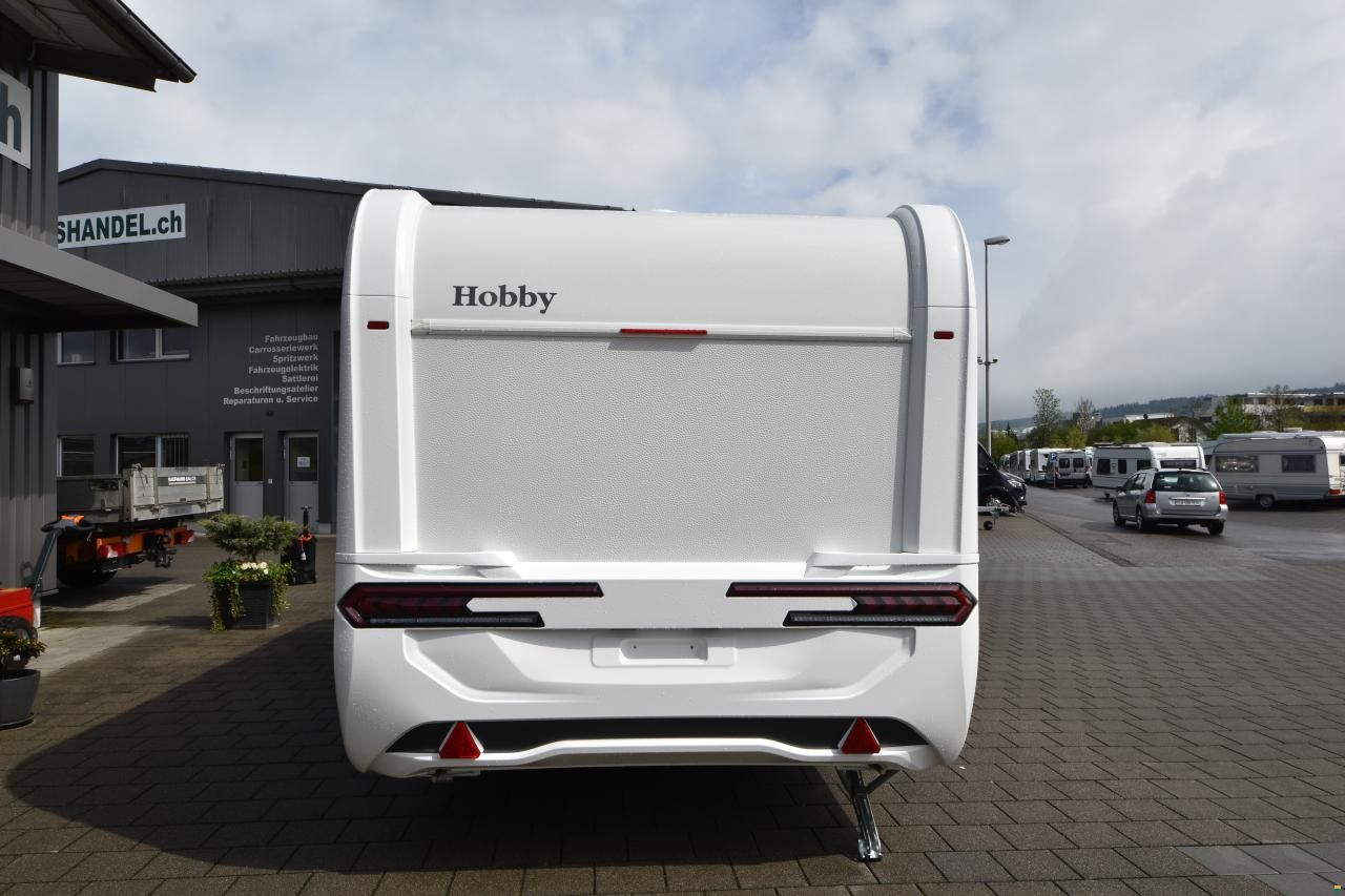 Hobby 490 KMF De Luxe (O12)