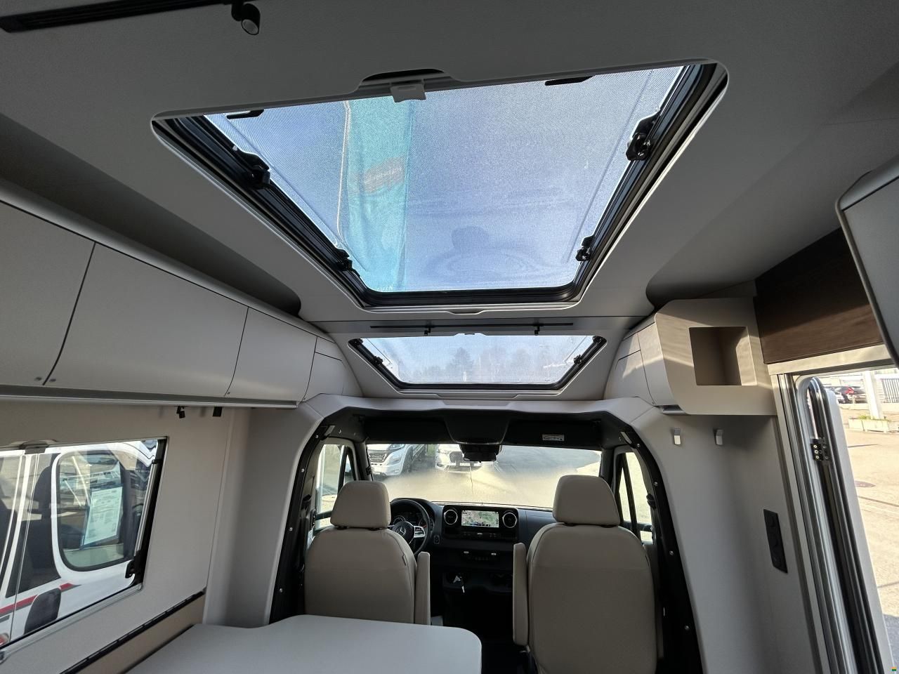 Adria Coral Supreme MB 650 SL