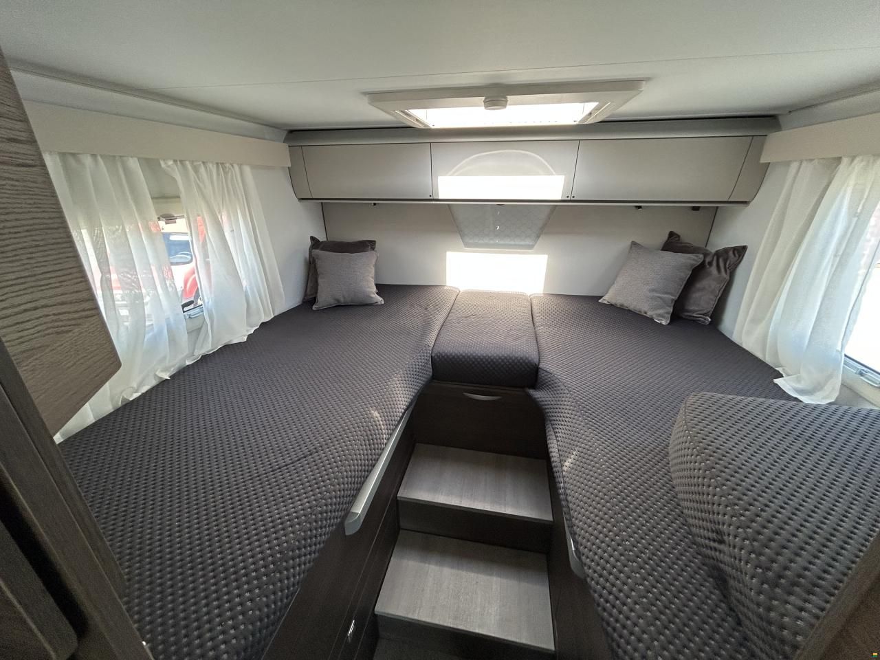 Adria Coral Supreme MB 650 SL