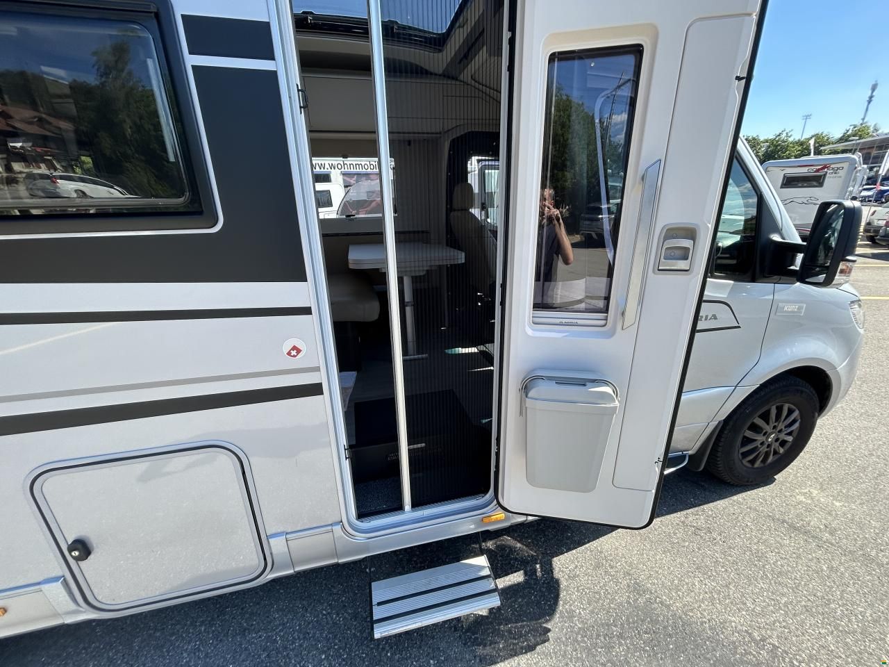 Adria Coral Supreme MB 650 SL