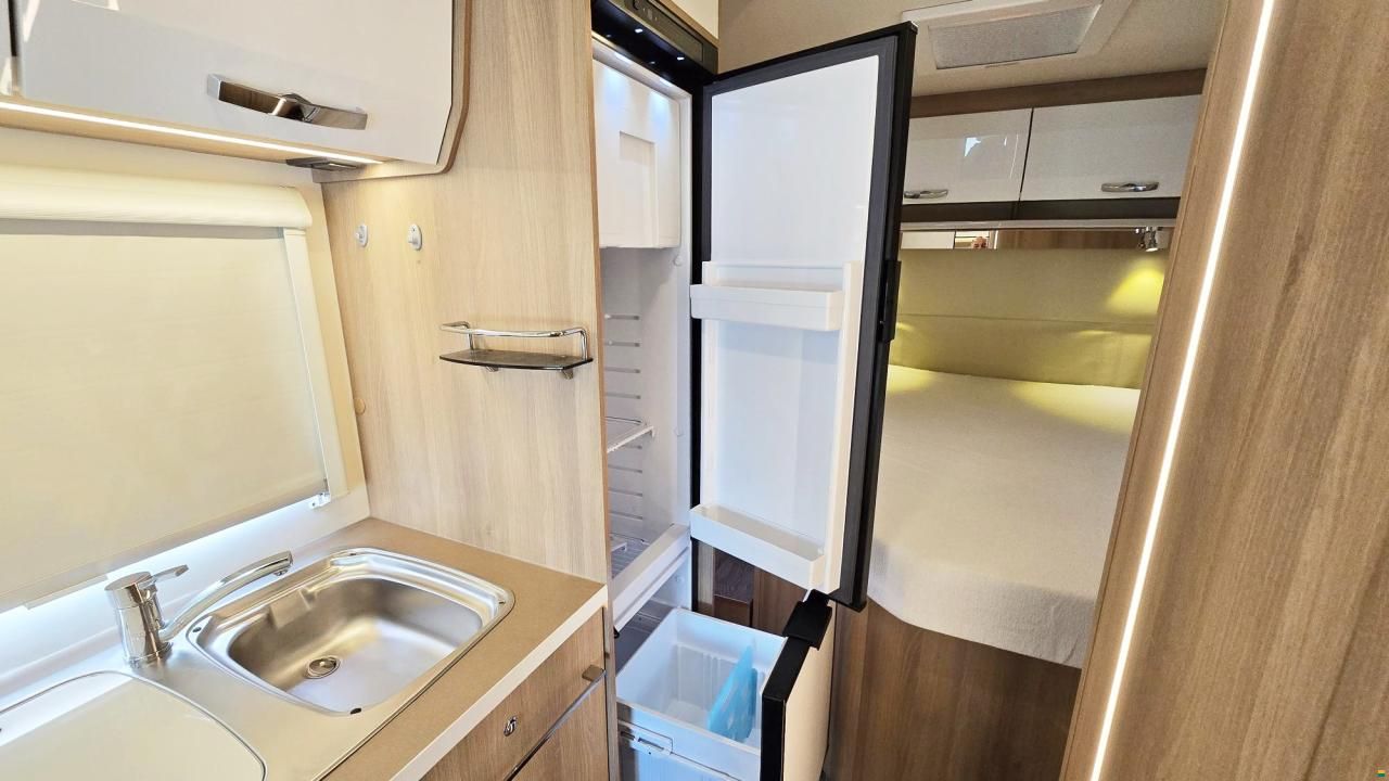 Roller Team AUTO ROLLER KRONOS 264 TL 2,0 TDCI FORD