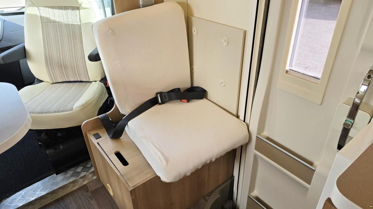 Roller Team AUTO ROLLER KRONOS 264 TL 2,0 TDCI FORD