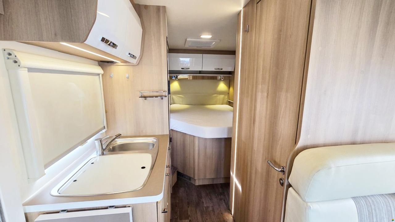 Roller Team AUTO ROLLER KRONOS 264 TL 2,0 TDCI FORD