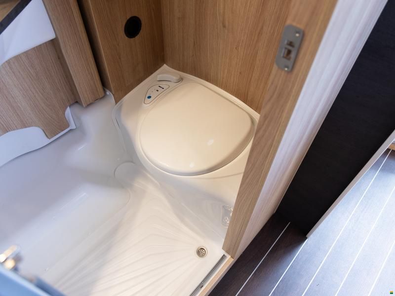 Knaus Sky Wave 650 M