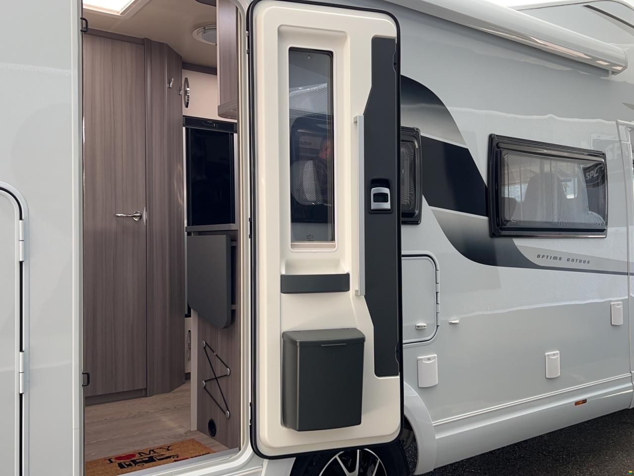 Hobby Alkoven A65 KM