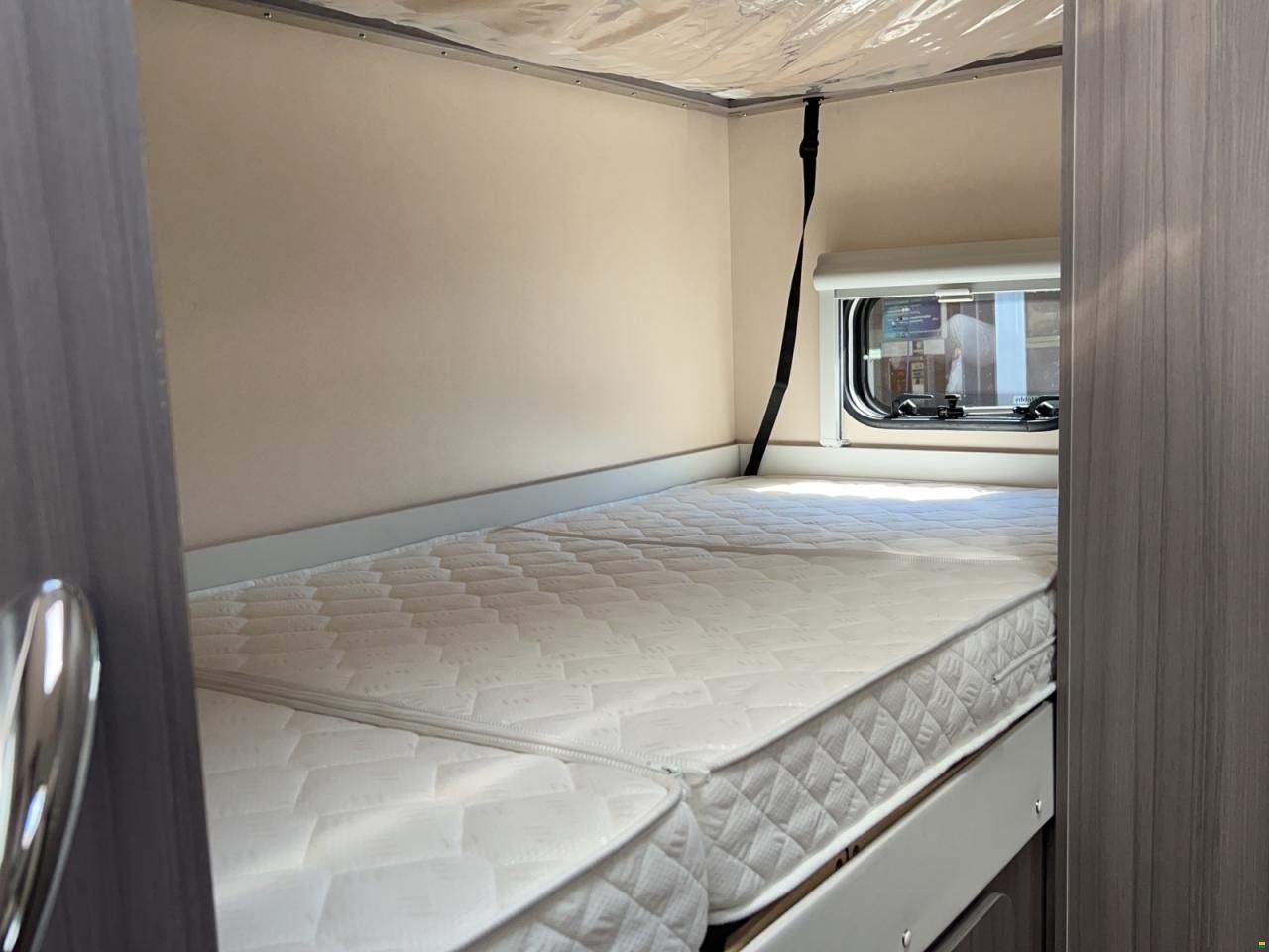 Hobby Alkoven A65 KM