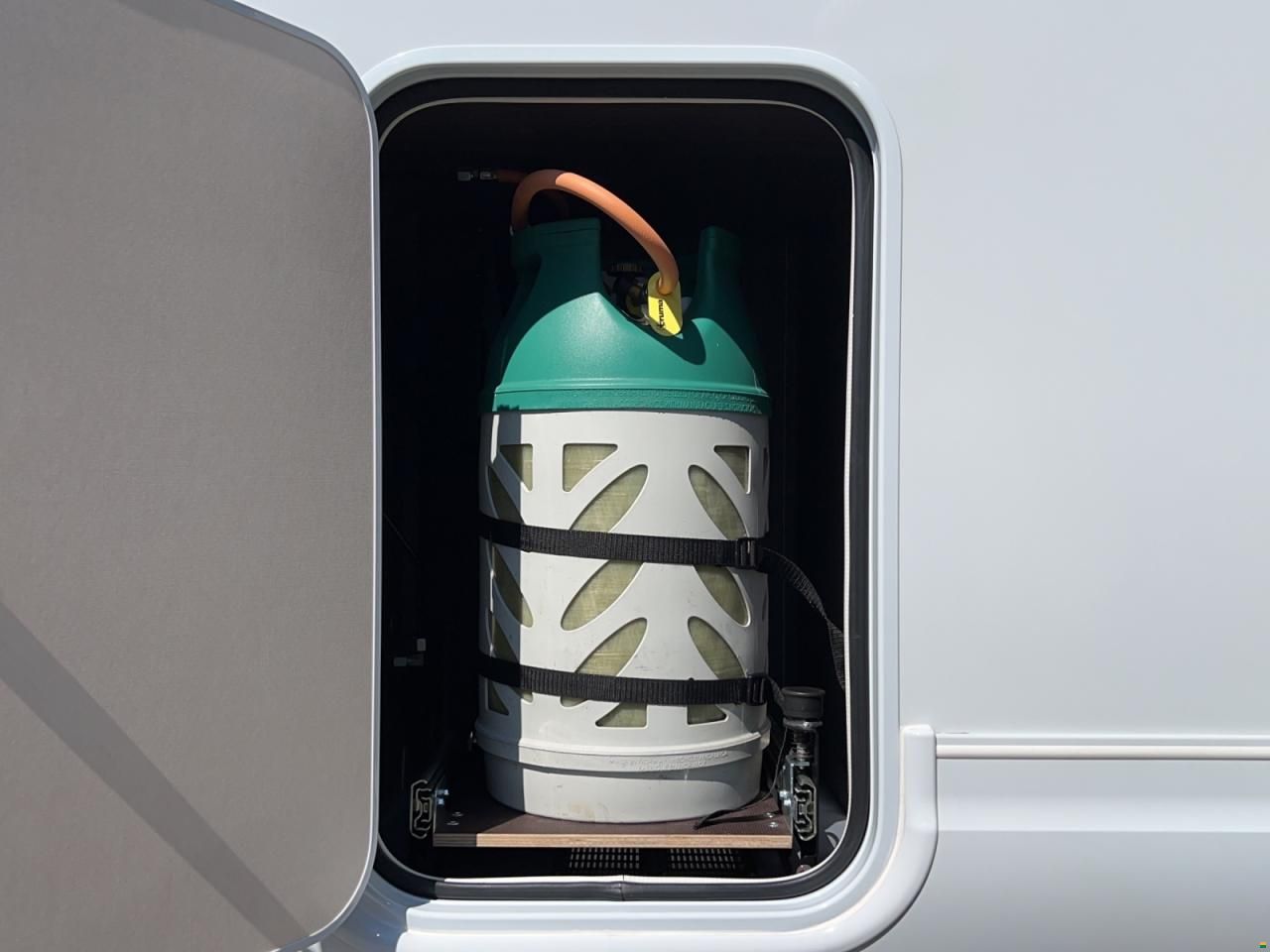 Hobby Alkoven A65 KM