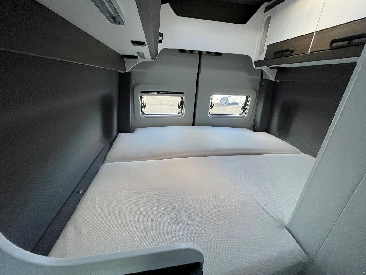 Van Tourer MAN 600 D
