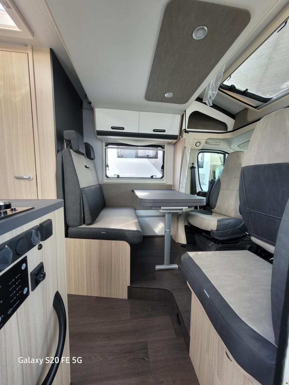 Adria Sun Living S70SL