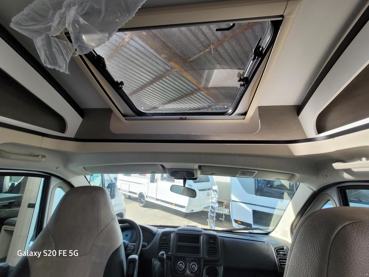 Adria Sun Living S70SL