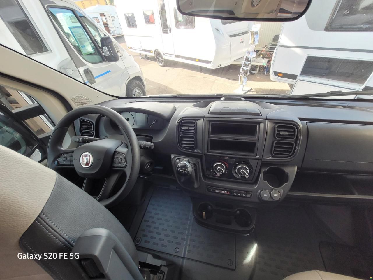 Adria Sun Living S70SL