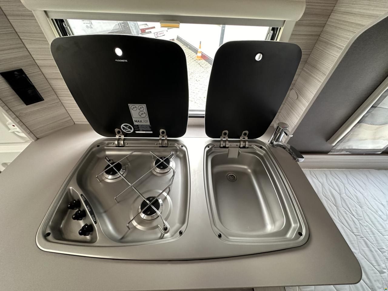 Dethleffs c-joy 460 LE