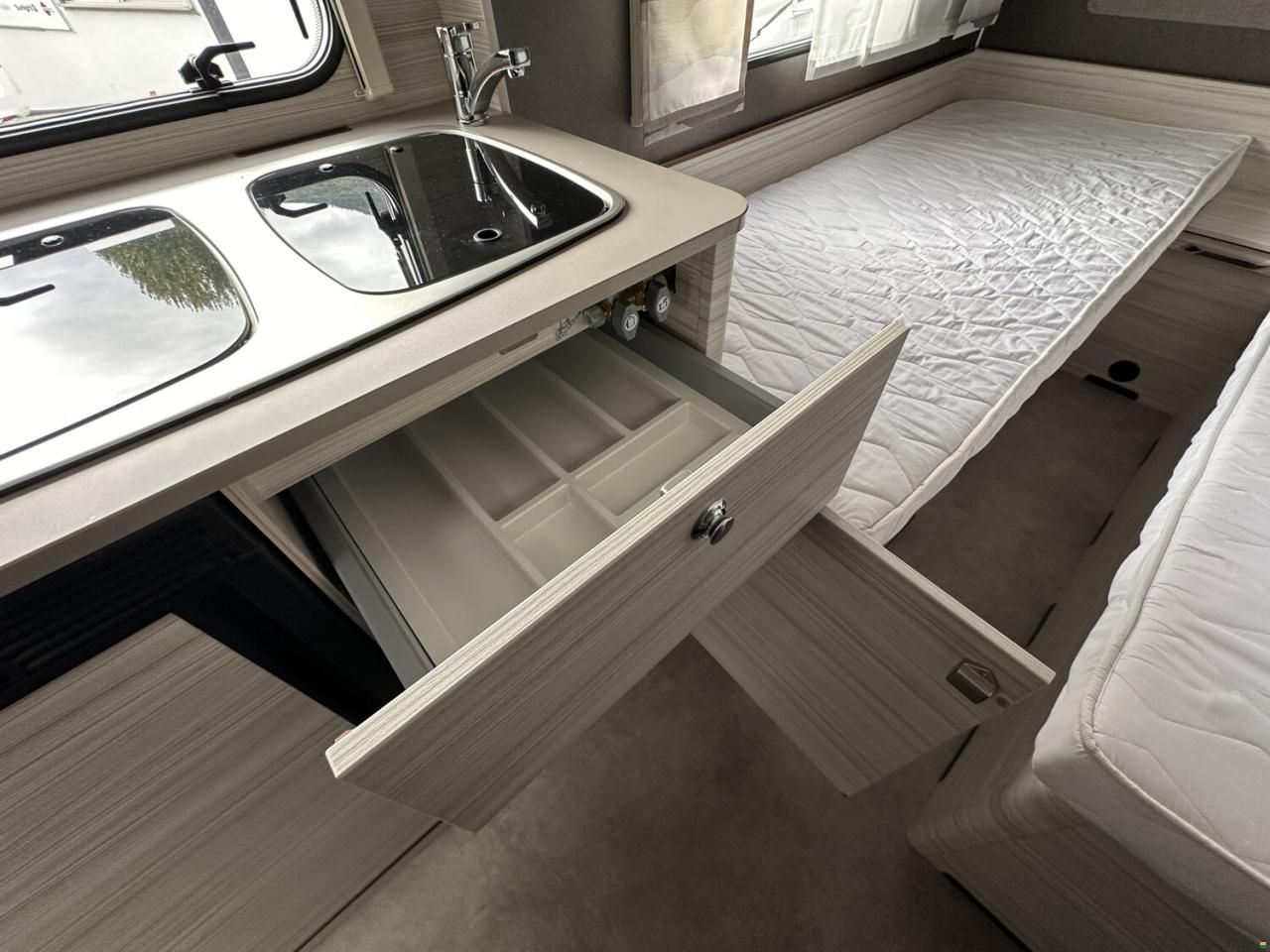 Dethleffs c-joy 460 LE