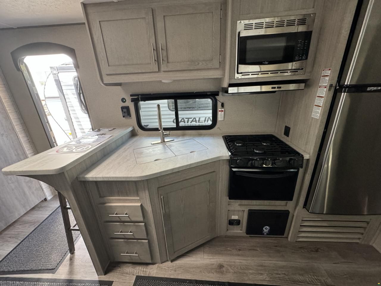 Catalina Legacy 243 RBS