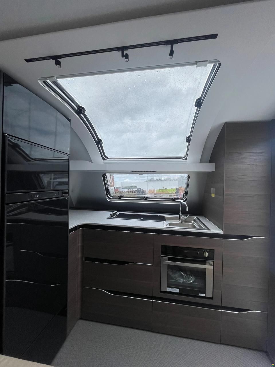 Adria Alpina 663 HT
