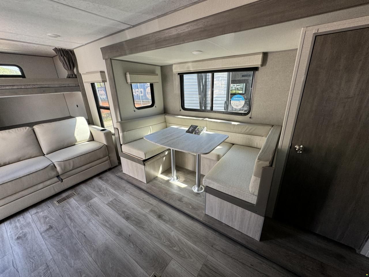 CATALINA Summit 271 DBS