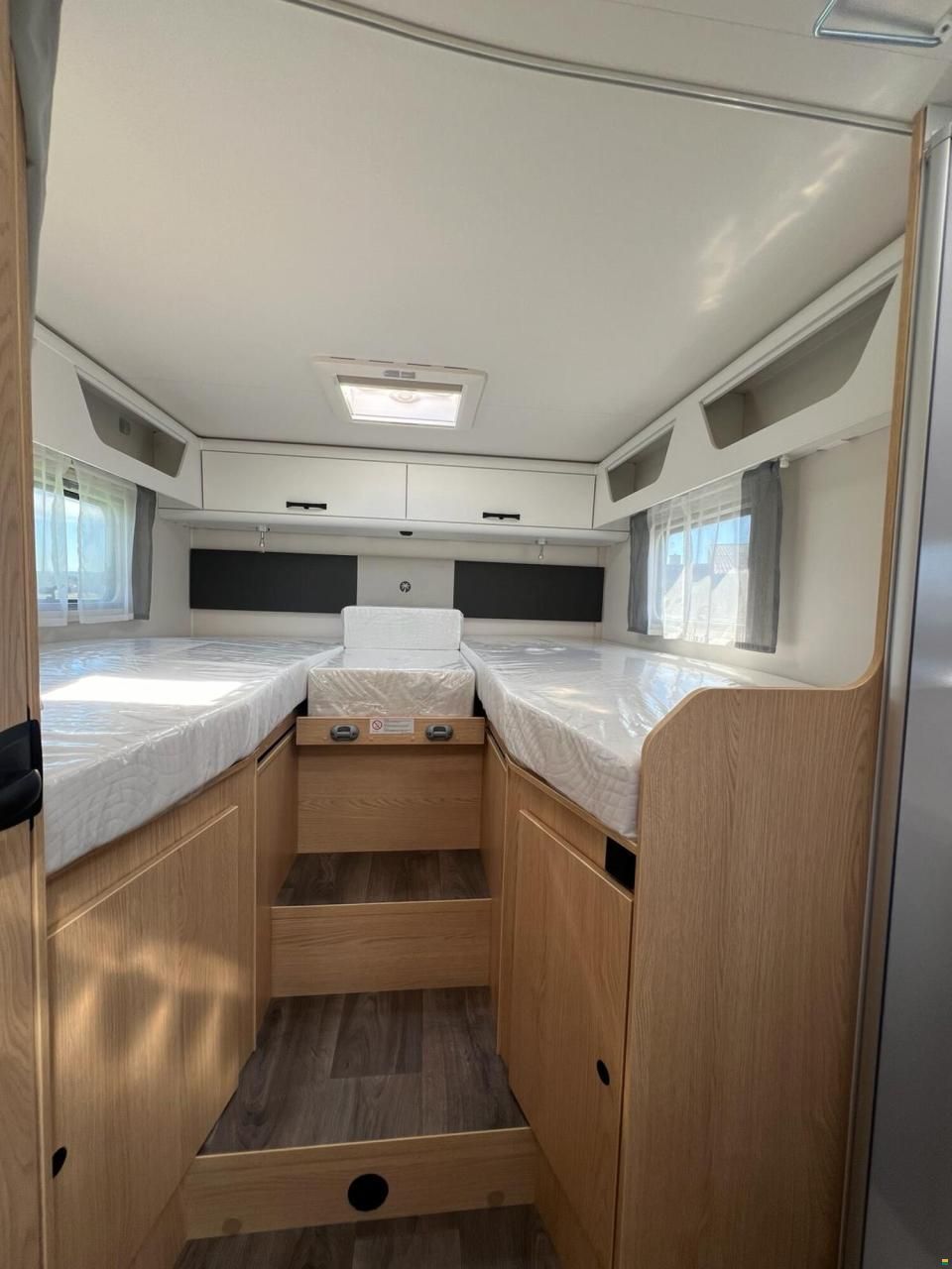 Sunlight Adventure T Ford 680