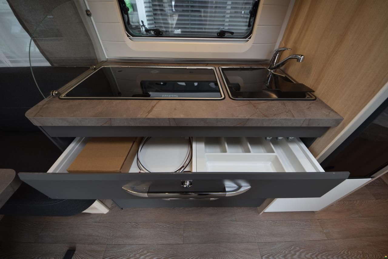 Hobby 460 UFe De Luxe (O04)