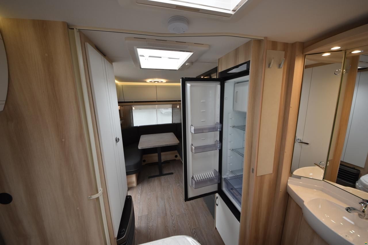 Hobby 460 UFe De Luxe (O04)