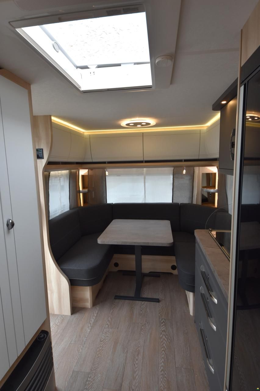 Hobby 460 UFe De Luxe (O04)