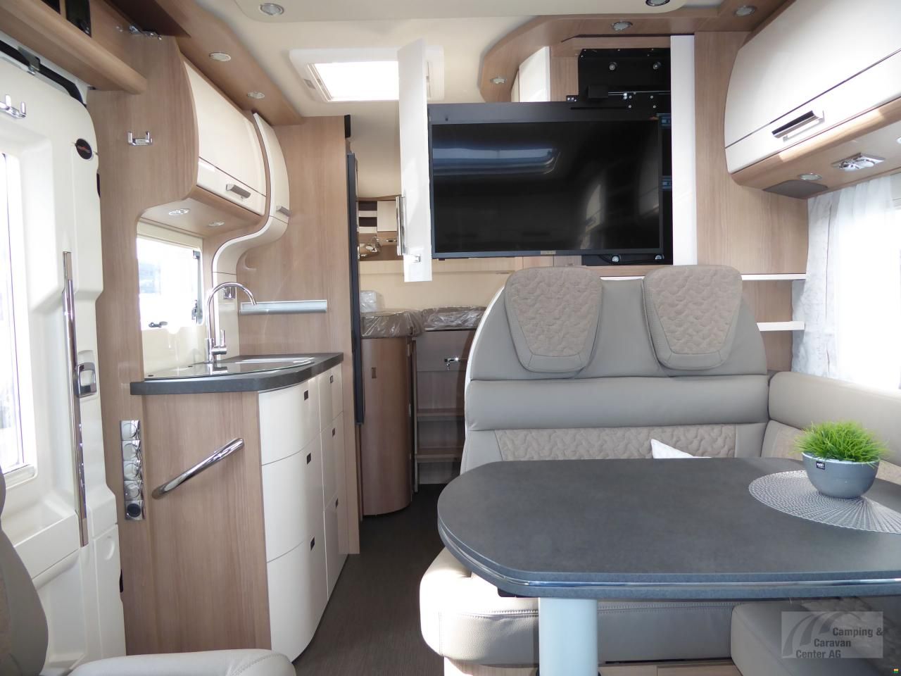 Carthago c-tourer T 143 LE