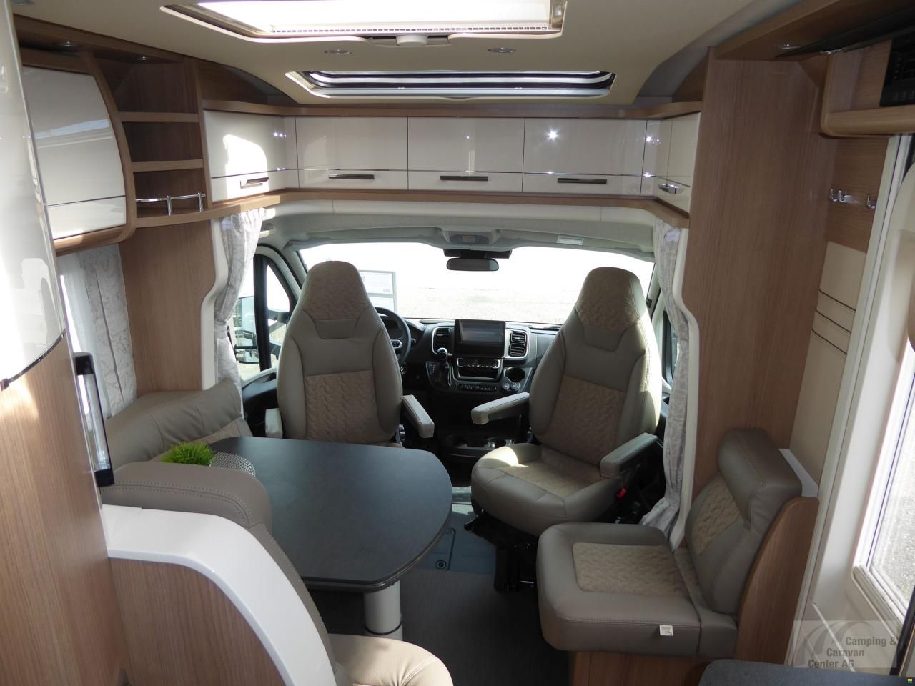 Carthago c-tourer T 143 LE