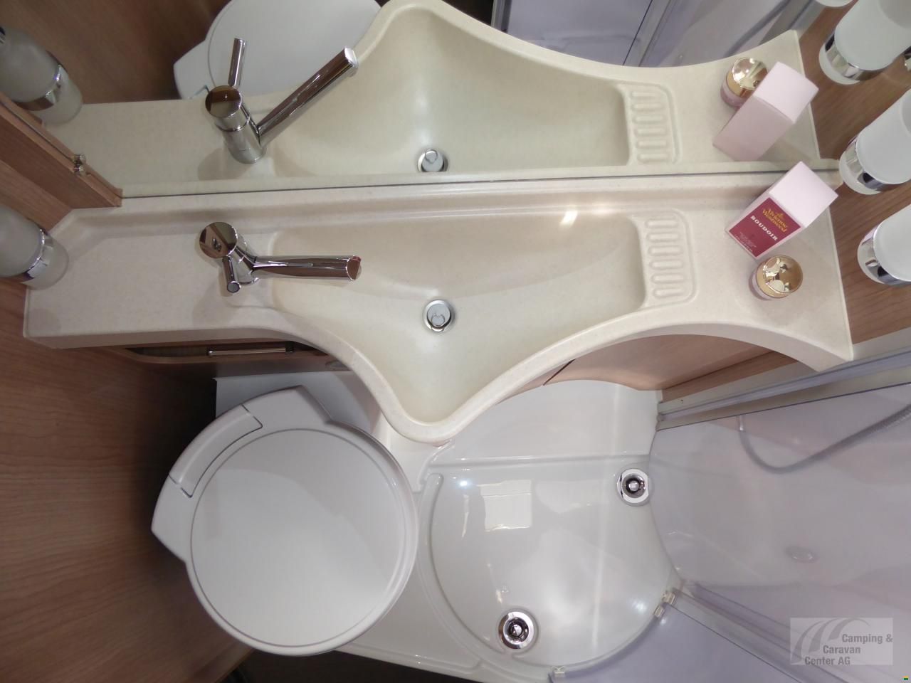 Carthago c-tourer T 143 LE