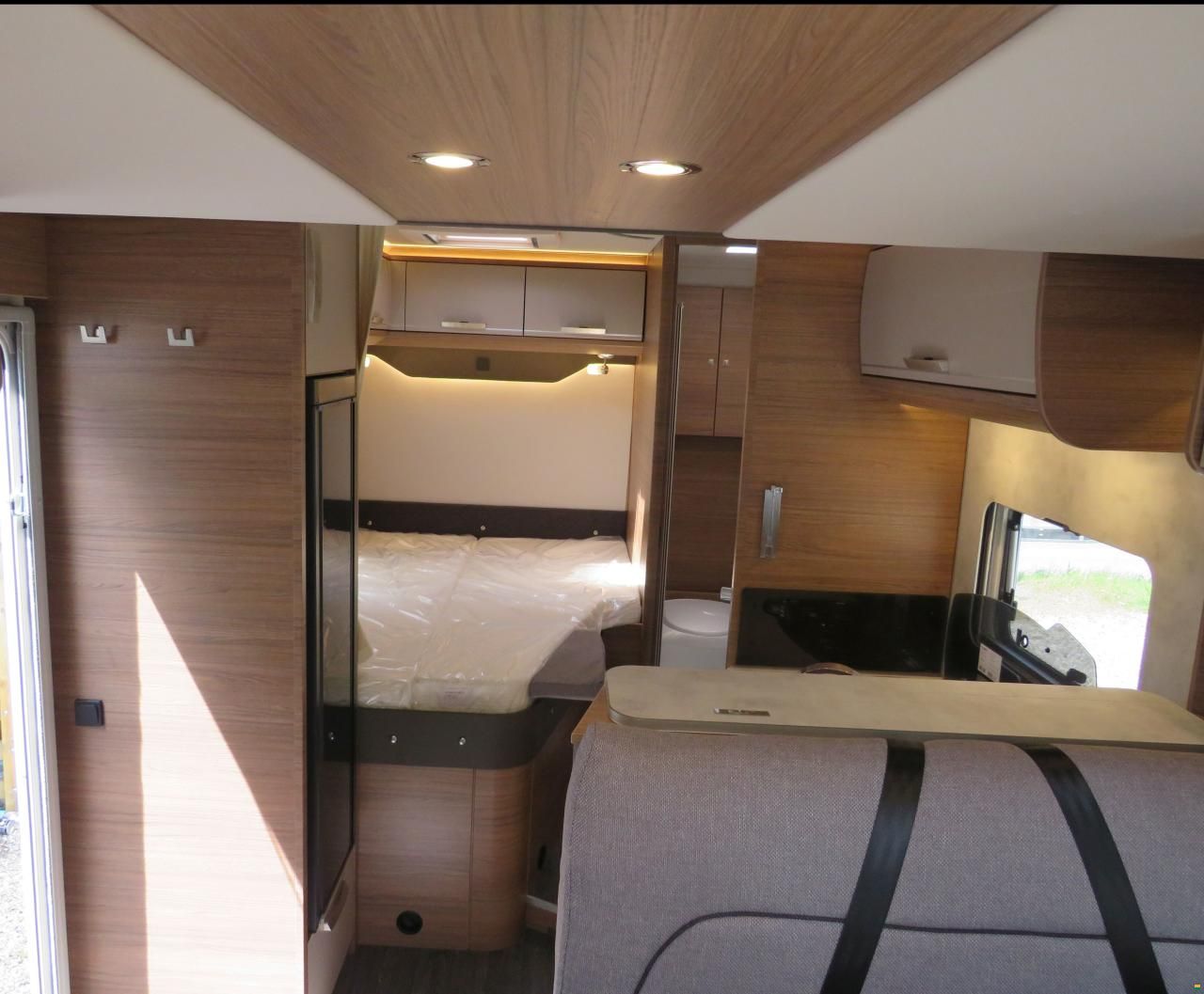 Knaus L!ve Wave 650 MF