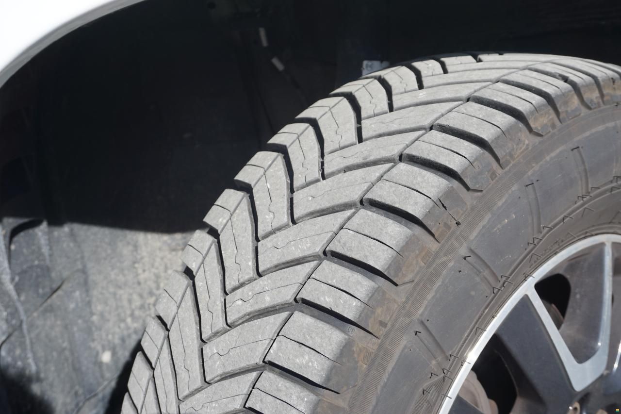 B&uuml;rstner Nexxo Van 659