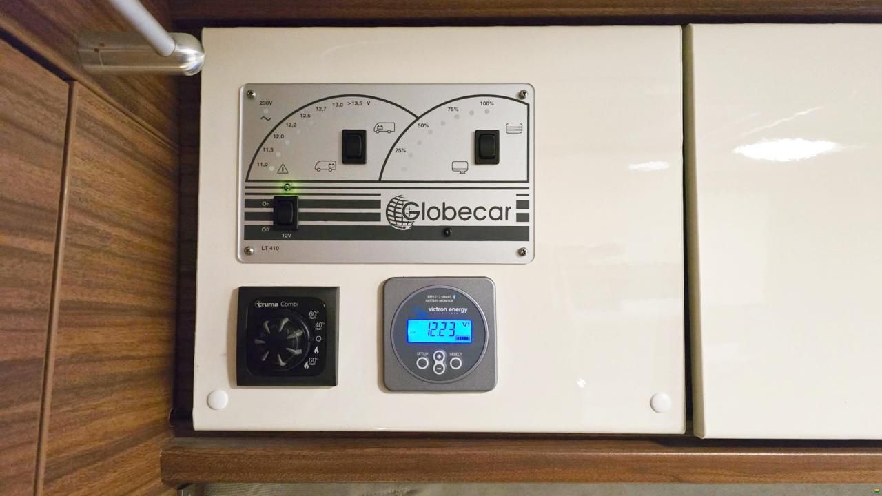 Pössl GLOBECAR GLOBESTAR 600L 2,3D AUT HOCDACH