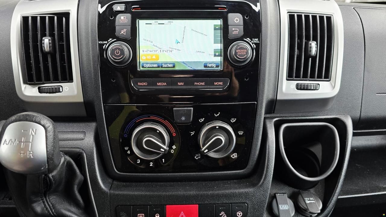 Pössl GLOBECAR GLOBESTAR 600L 2,3D AUT HOCDACH