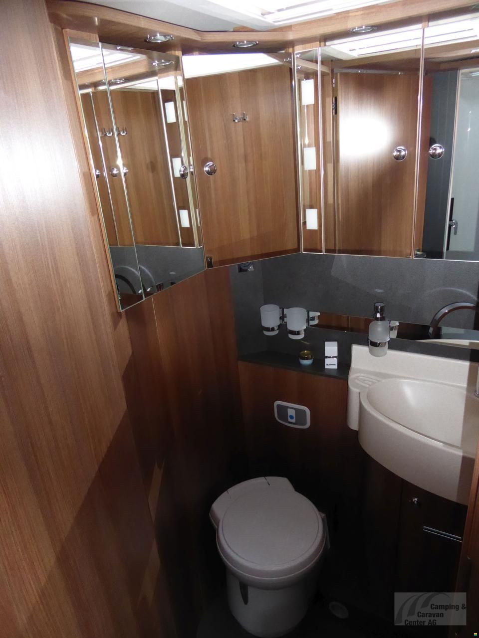 Carthago c-tourer I 145 RB LE "superior"