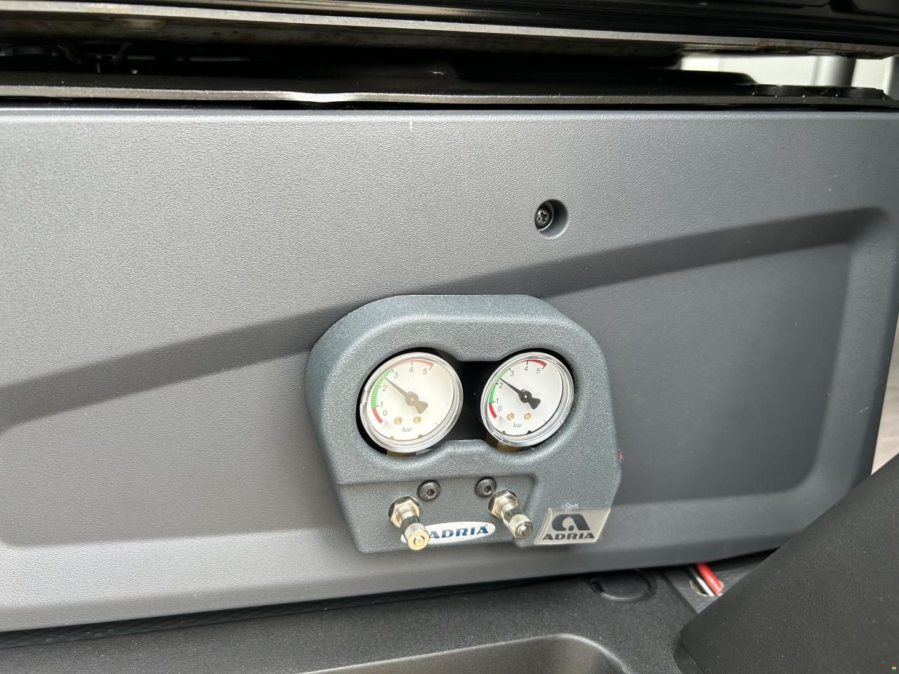 Adria Twin Supreme 640 SGX