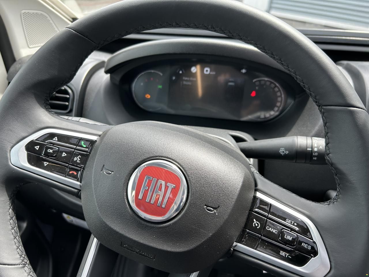 Adria Twin Supreme 640 SGX